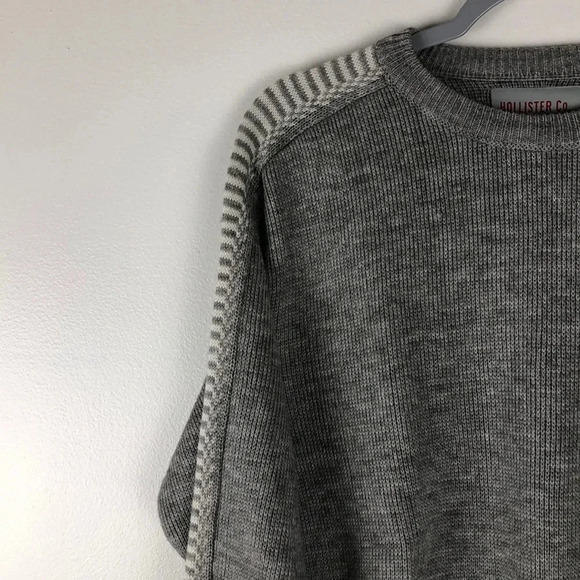 Hollister Crewneck Pullover Sweater Size M - Picture 5 of 6